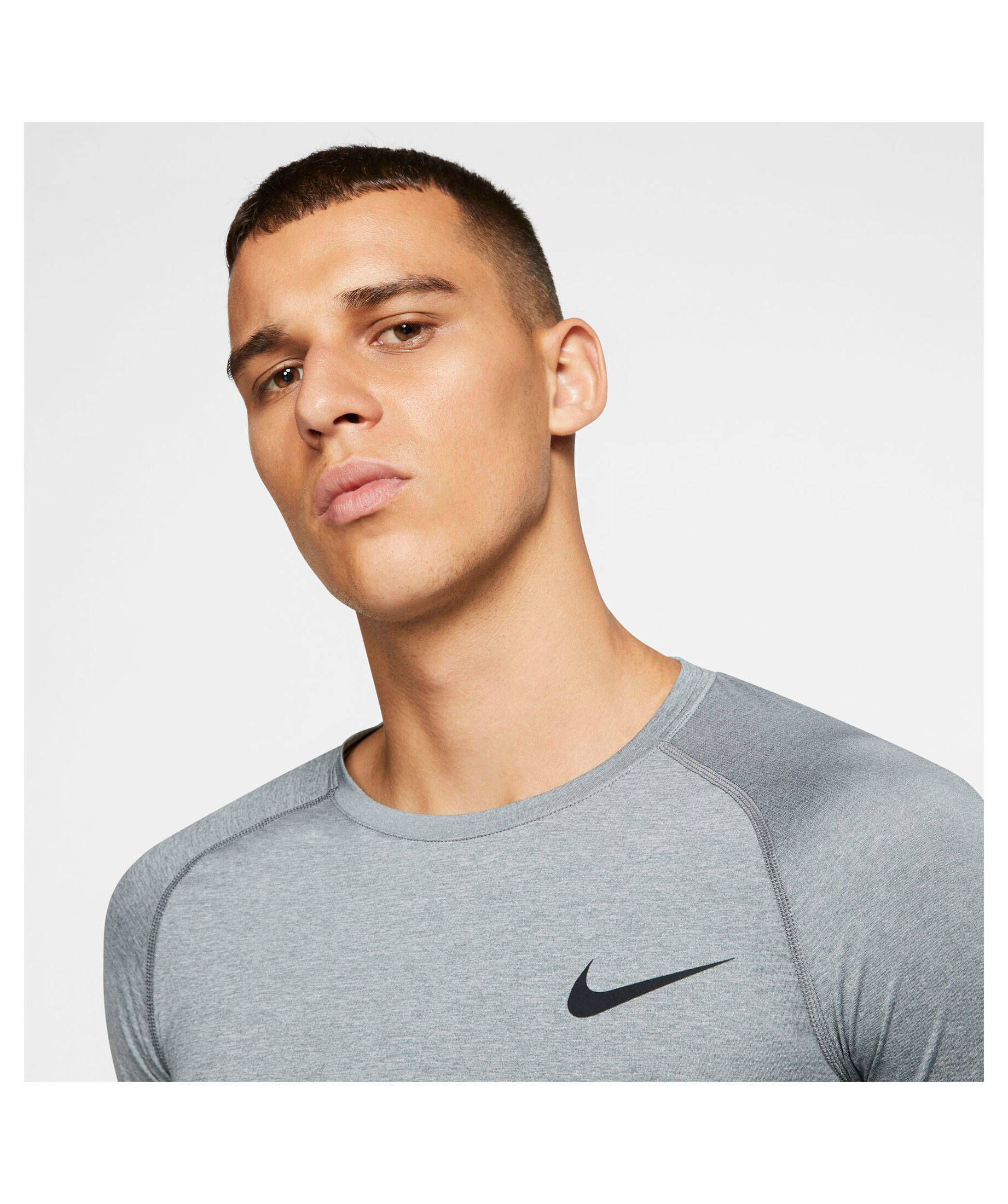 nike-herren-shirt-langarm-in-kaufen-engelhorn