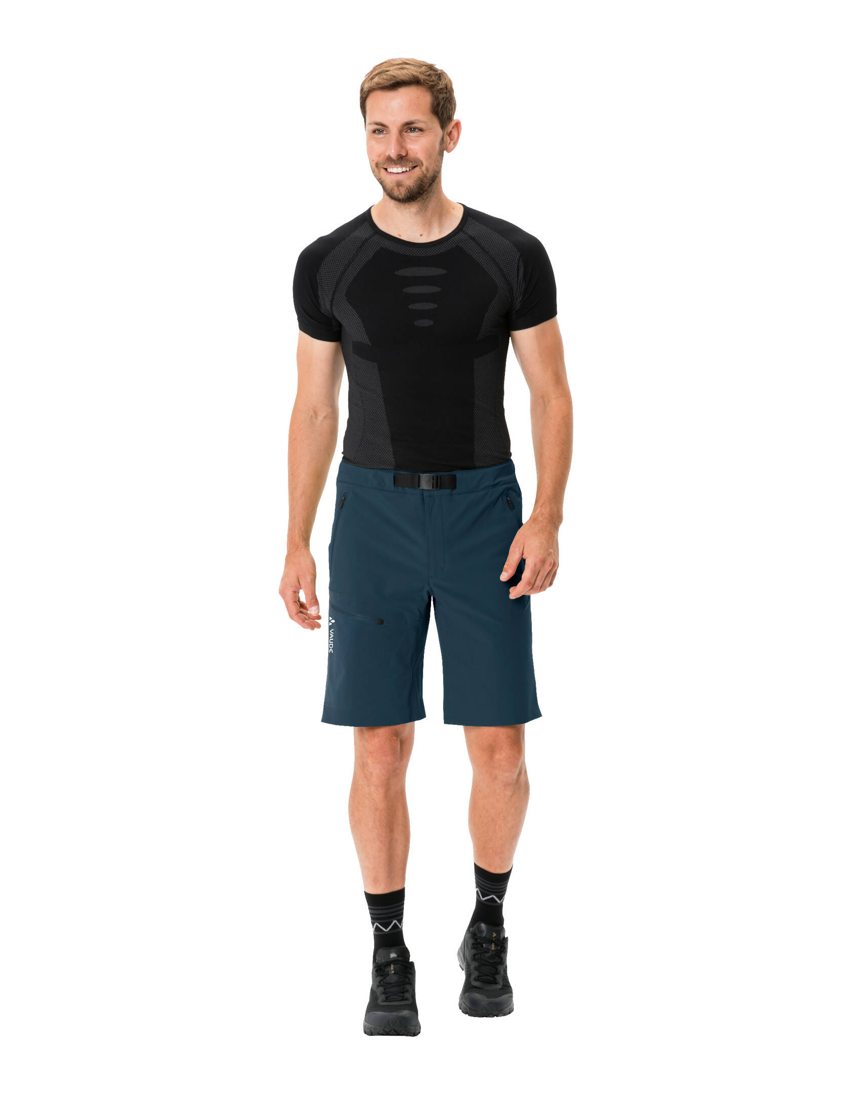 Produktbild von VAUDE Herren Hose Men's Badile Shorts, Kurze Softshellhose Für Den Bergsport, 80% Winddicht