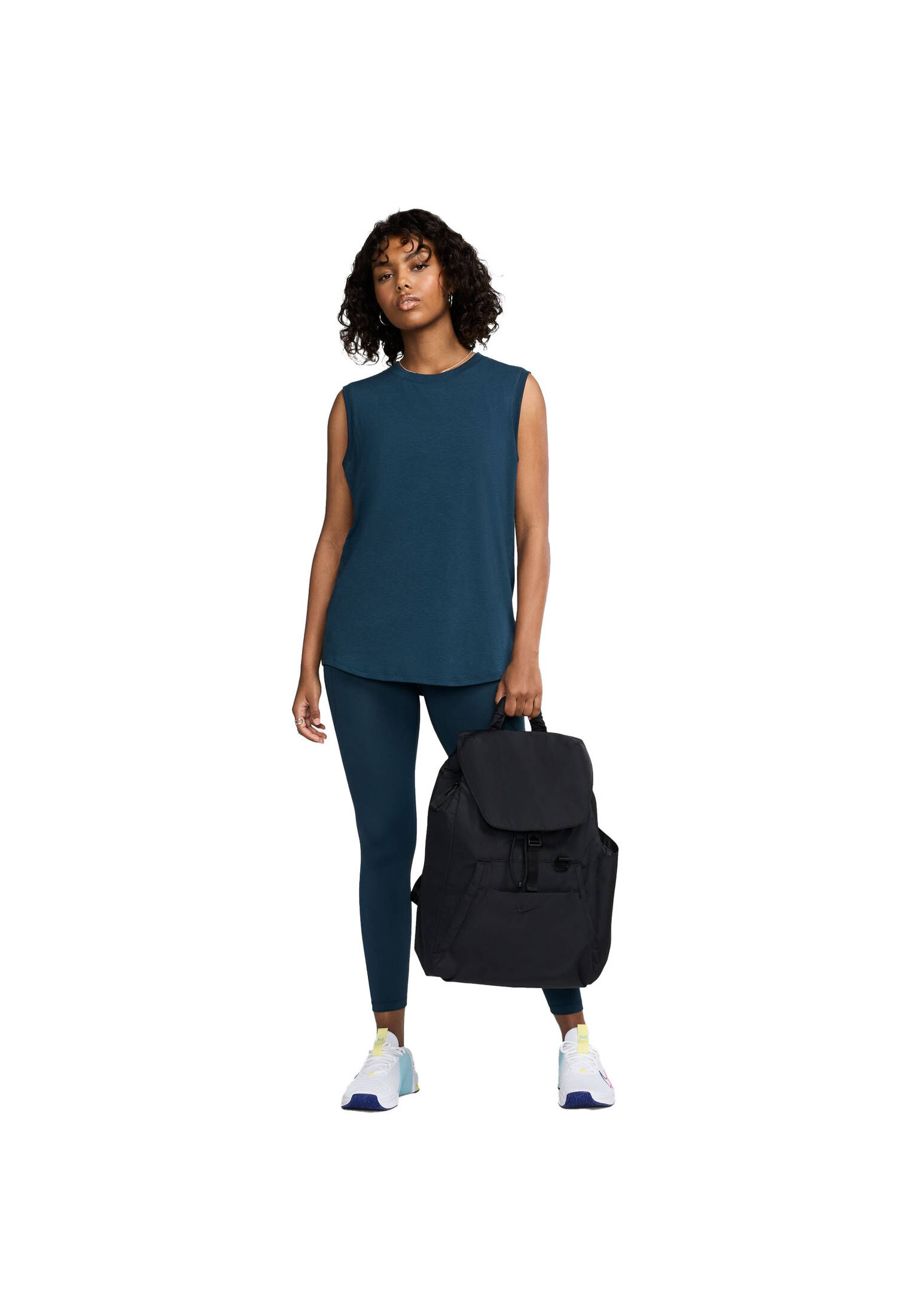 Nike Damen Rucksack ONE 25L in schwarz kaufen | engelhorn