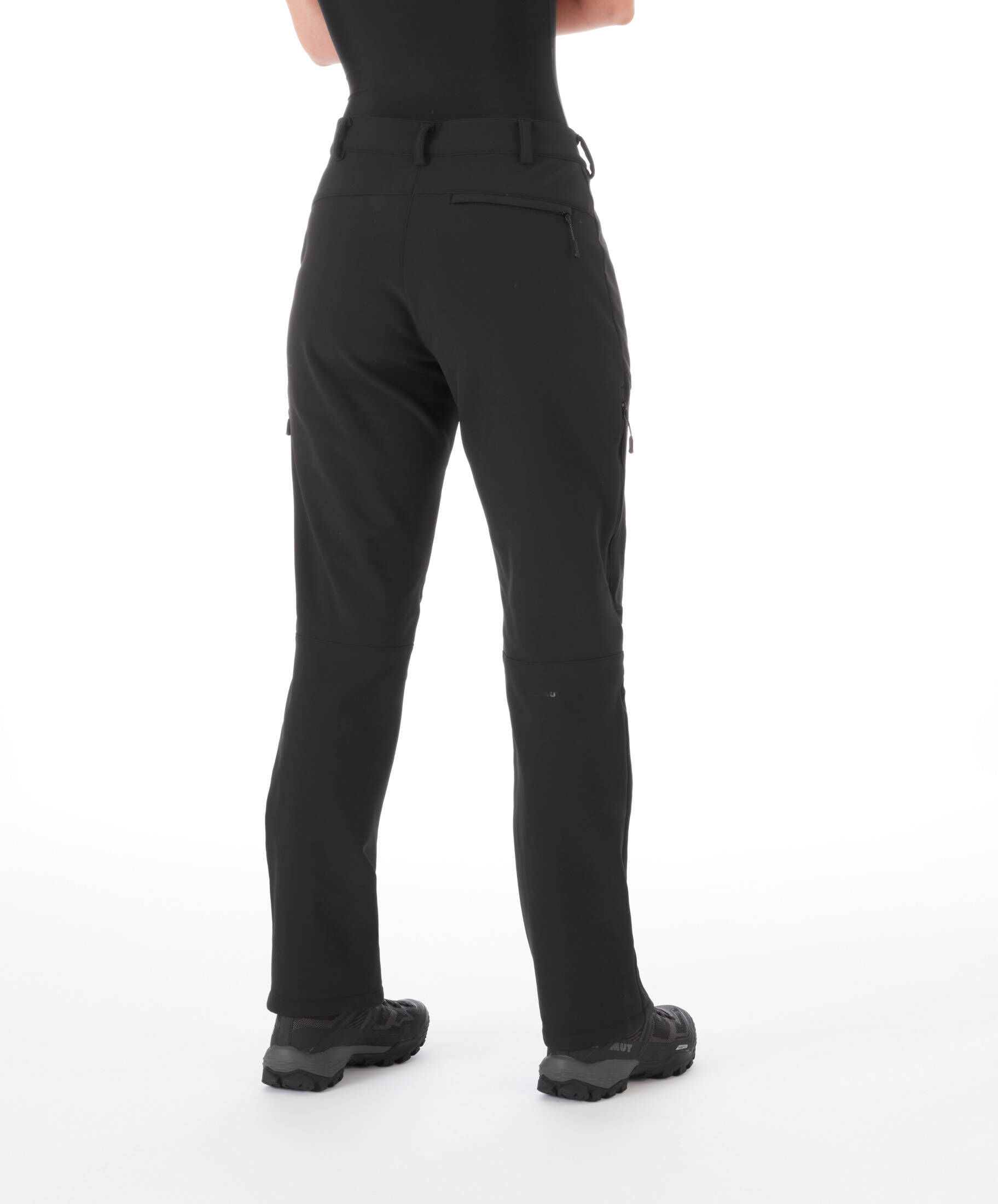 Mammut Damen Thermohose "Winter Hiking SO Pants Women" in Schwarz kaufen engelhorn