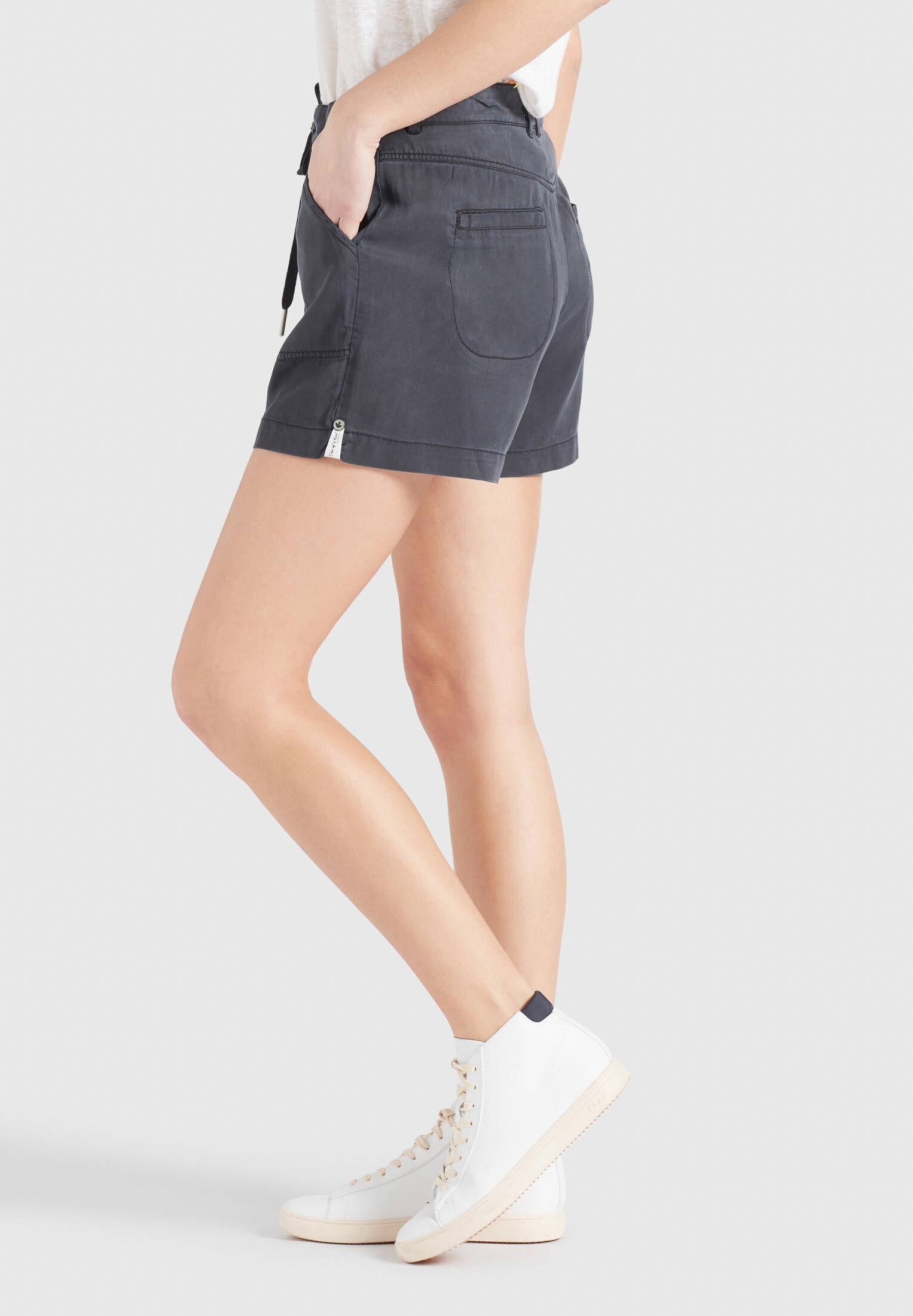 Khujo Shorts