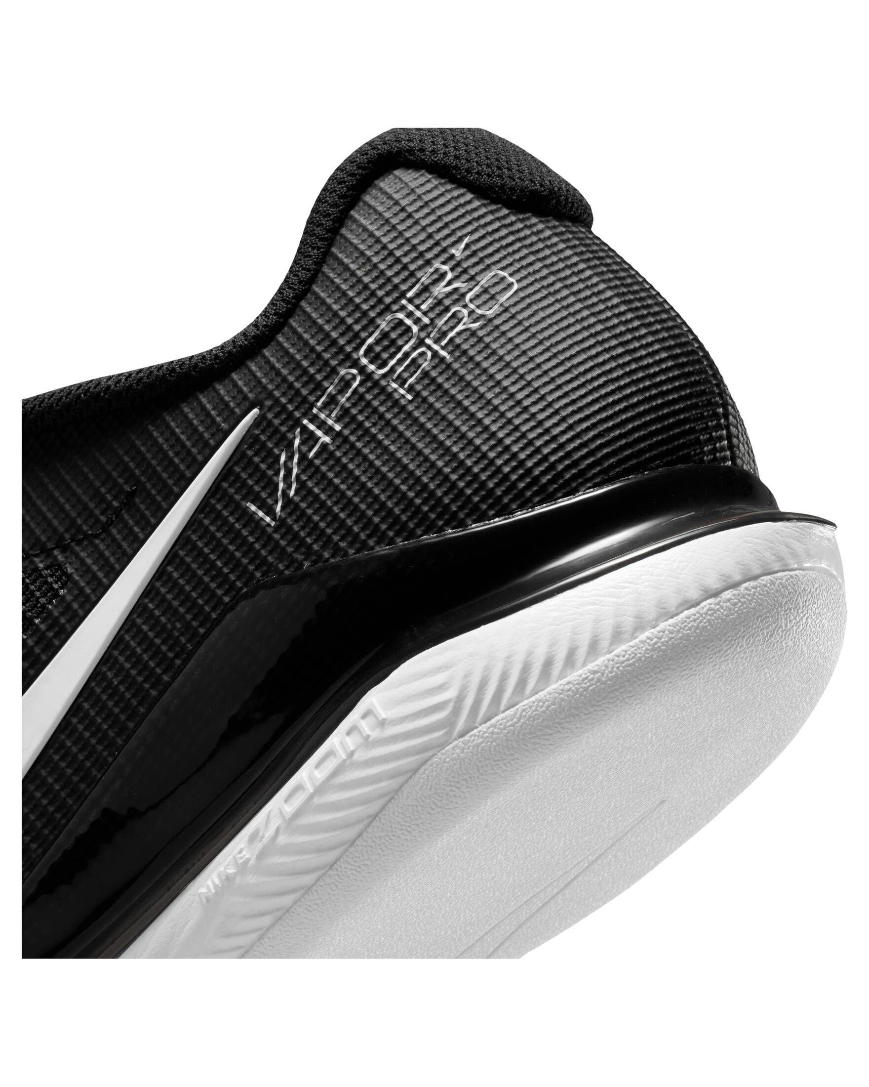 nike tennisschuhe teppich