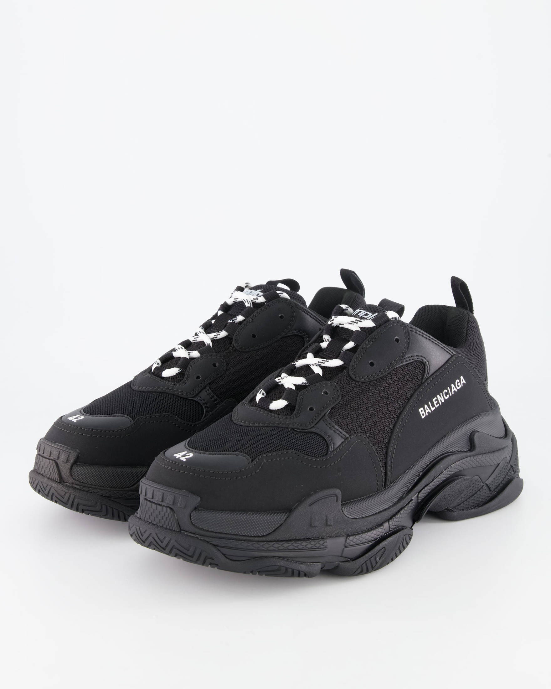 Balenciaga Triple S Clear Sole Sneakers Nude | Low-Top Sneaker | fashionette