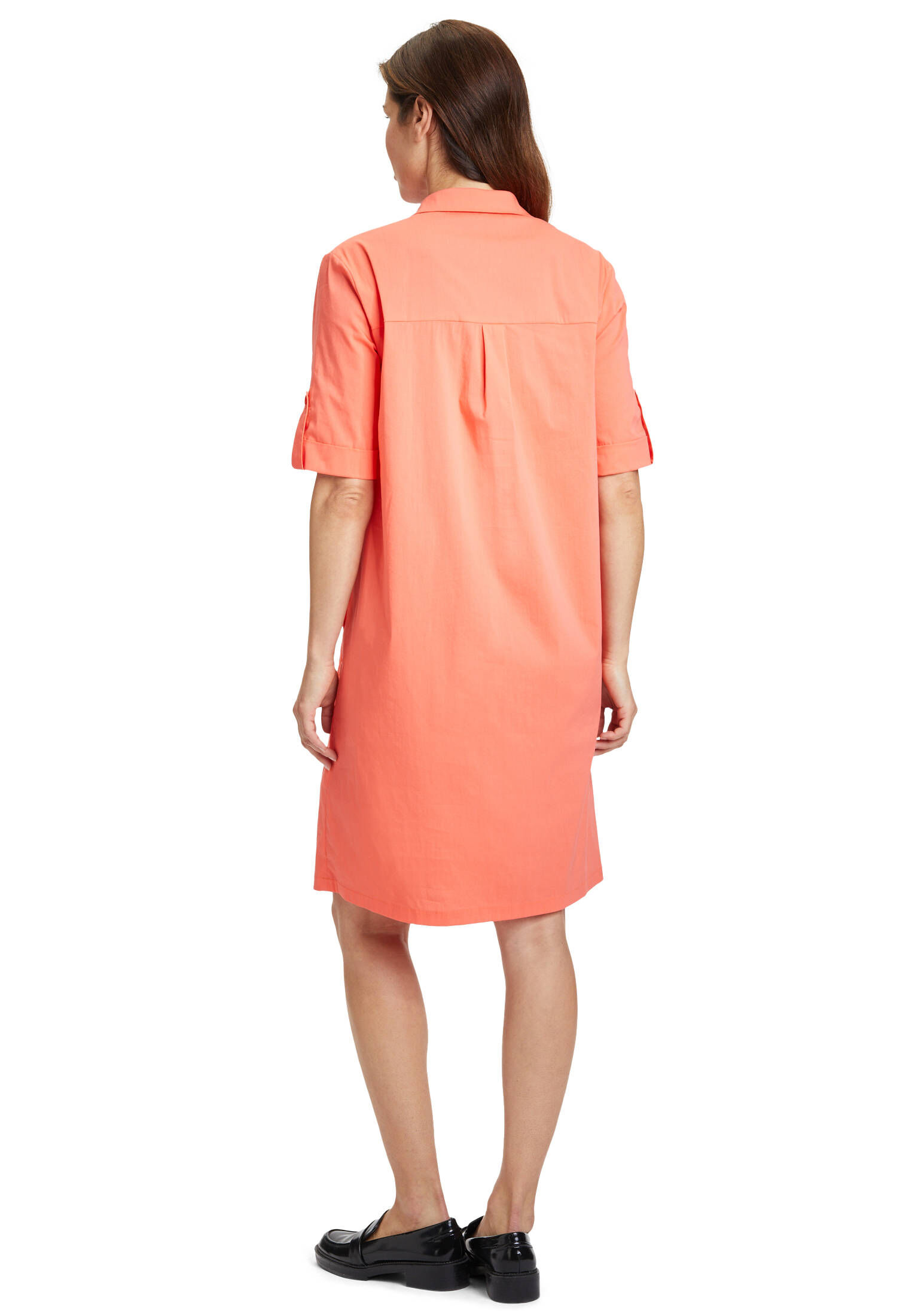 Betty Barclay Damen Hemdblusenkleid – Mit Kragen, Halblangen Ärmeln, Figurbetonter Schnitt, Grafisches Muster