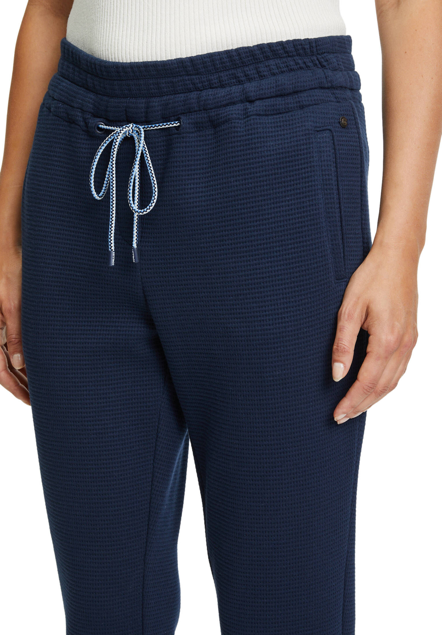 Schlupfhose main image 1