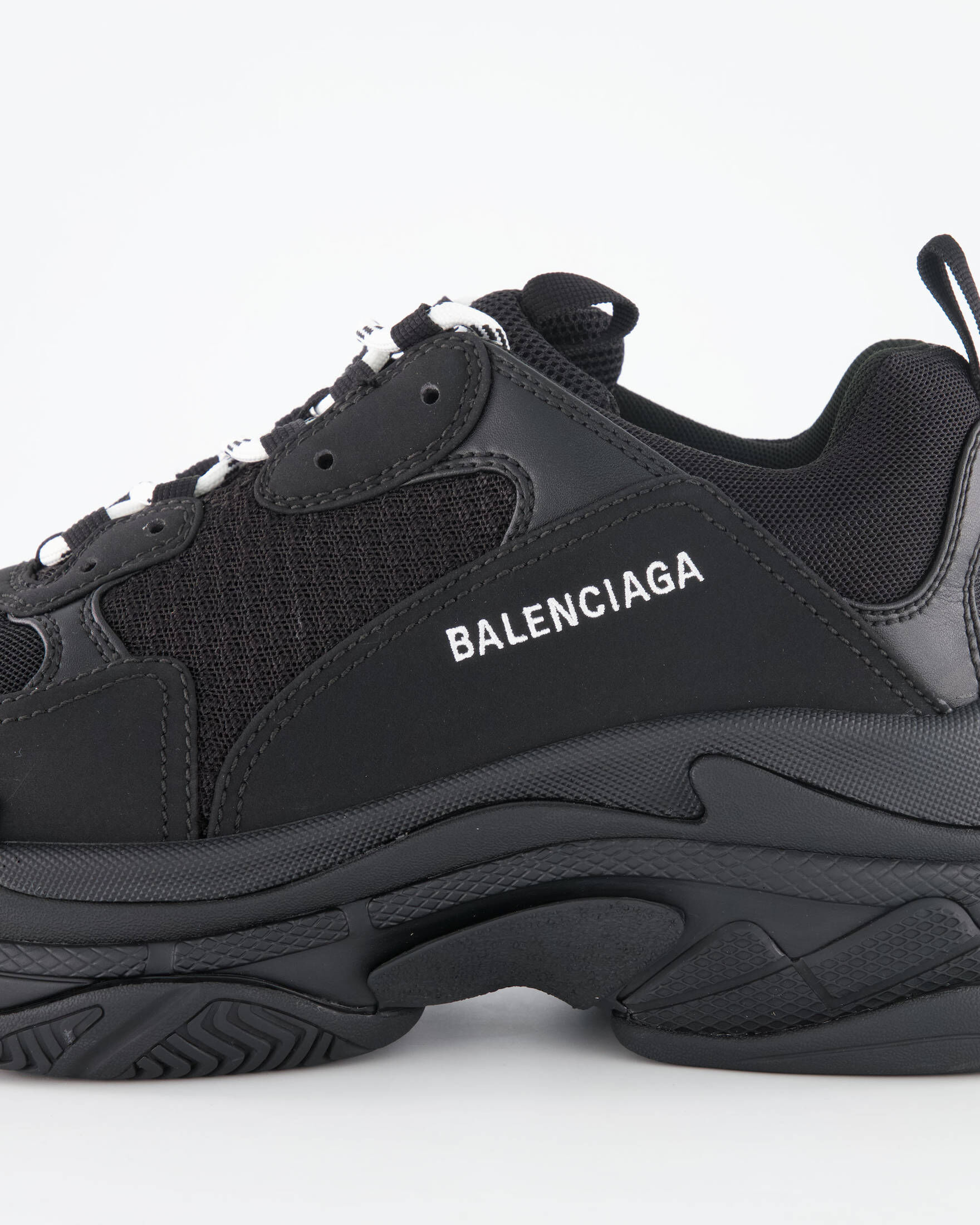 Balenciaga Herren Sneaker TRIPLE S kaufen | engelhorn