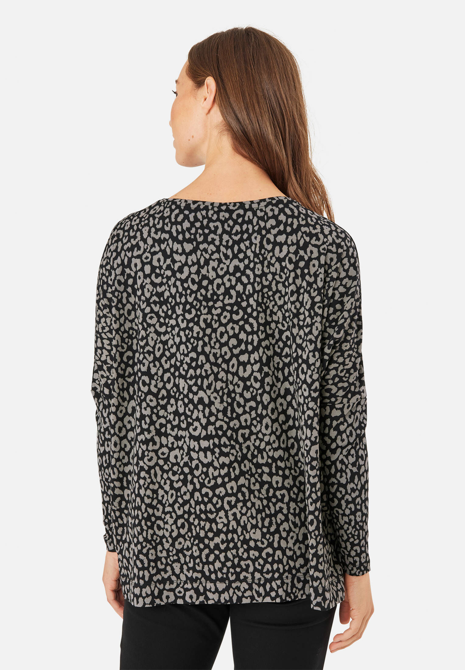 Fiona Warmer Langarmpullover mit Rundhalsausschnitt und Tasche