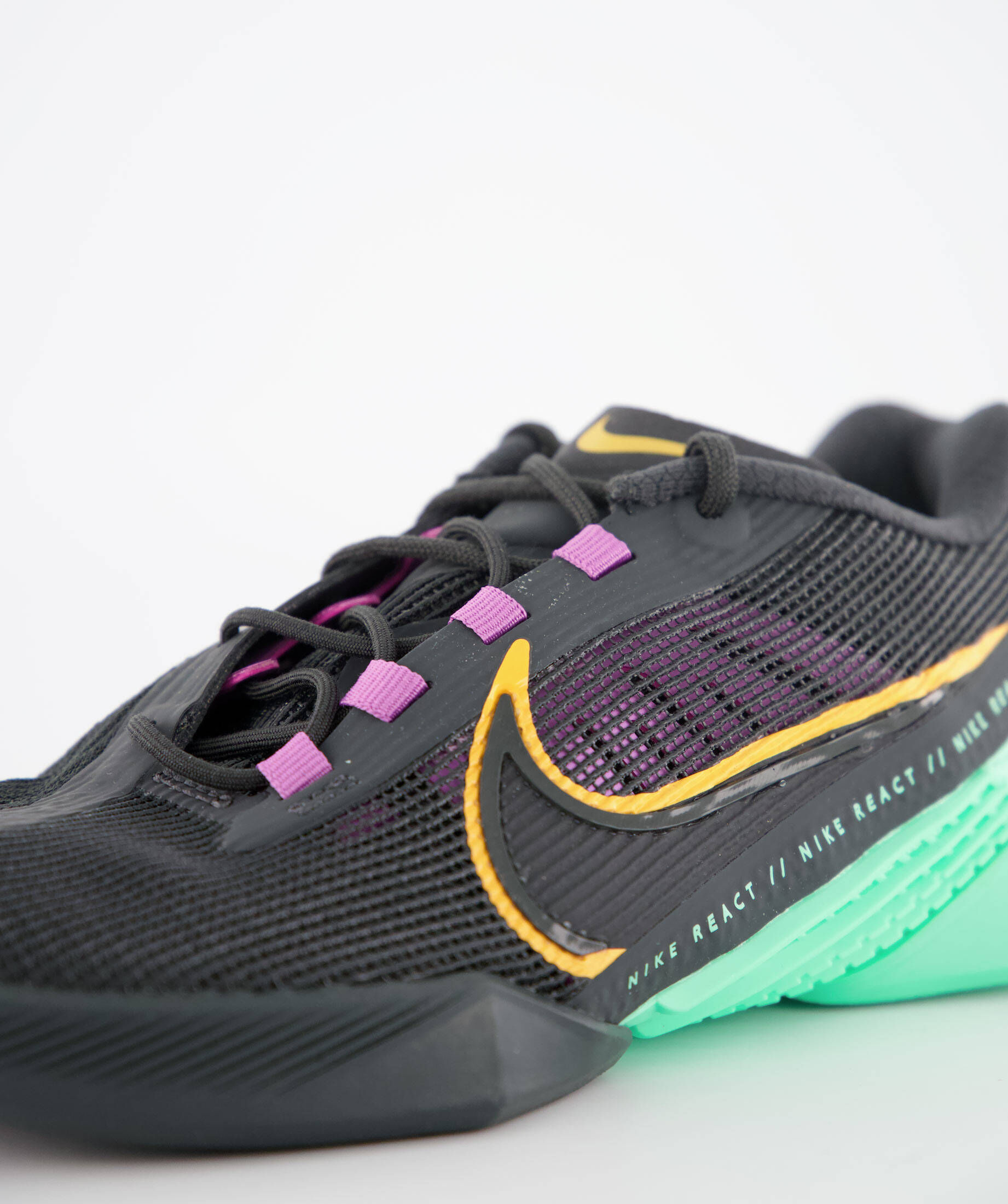 nike react metcon turbo yellow