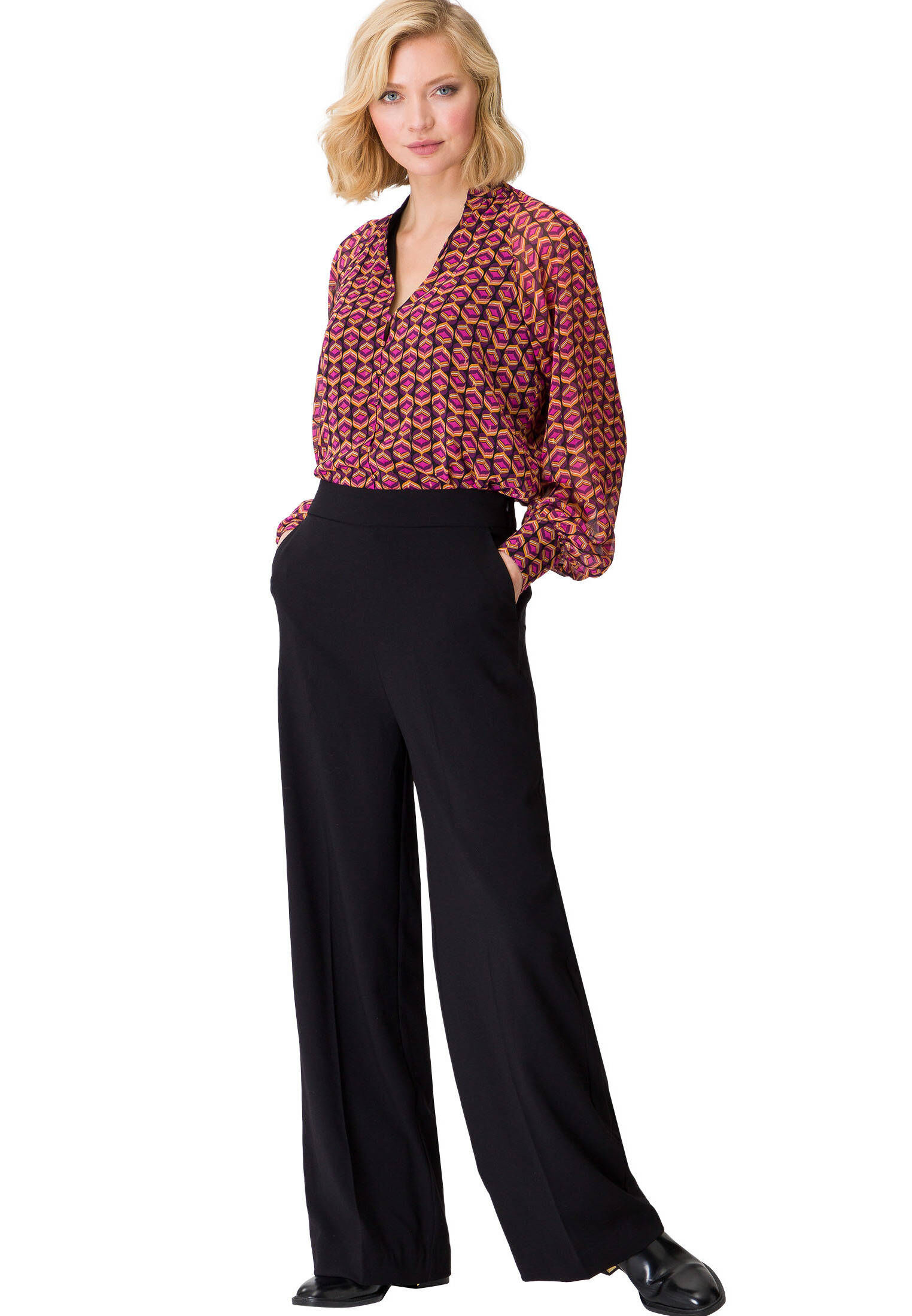 Ulla Popken Damen Chiffonbluse Mit Romantischer Verzierung – Lässiger Oversized-Look