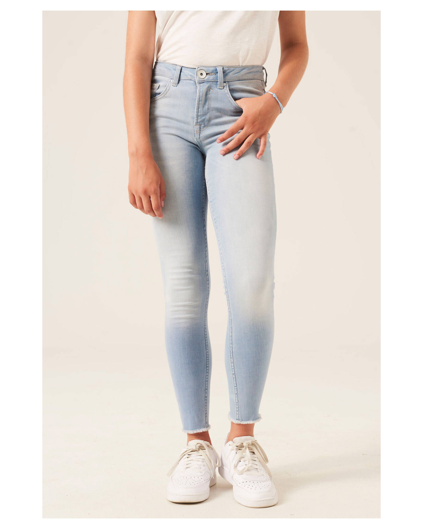 Garcia Mädchen Jeans-Shorts Rianna Slim - Used Look In Hellblau, Größe 158