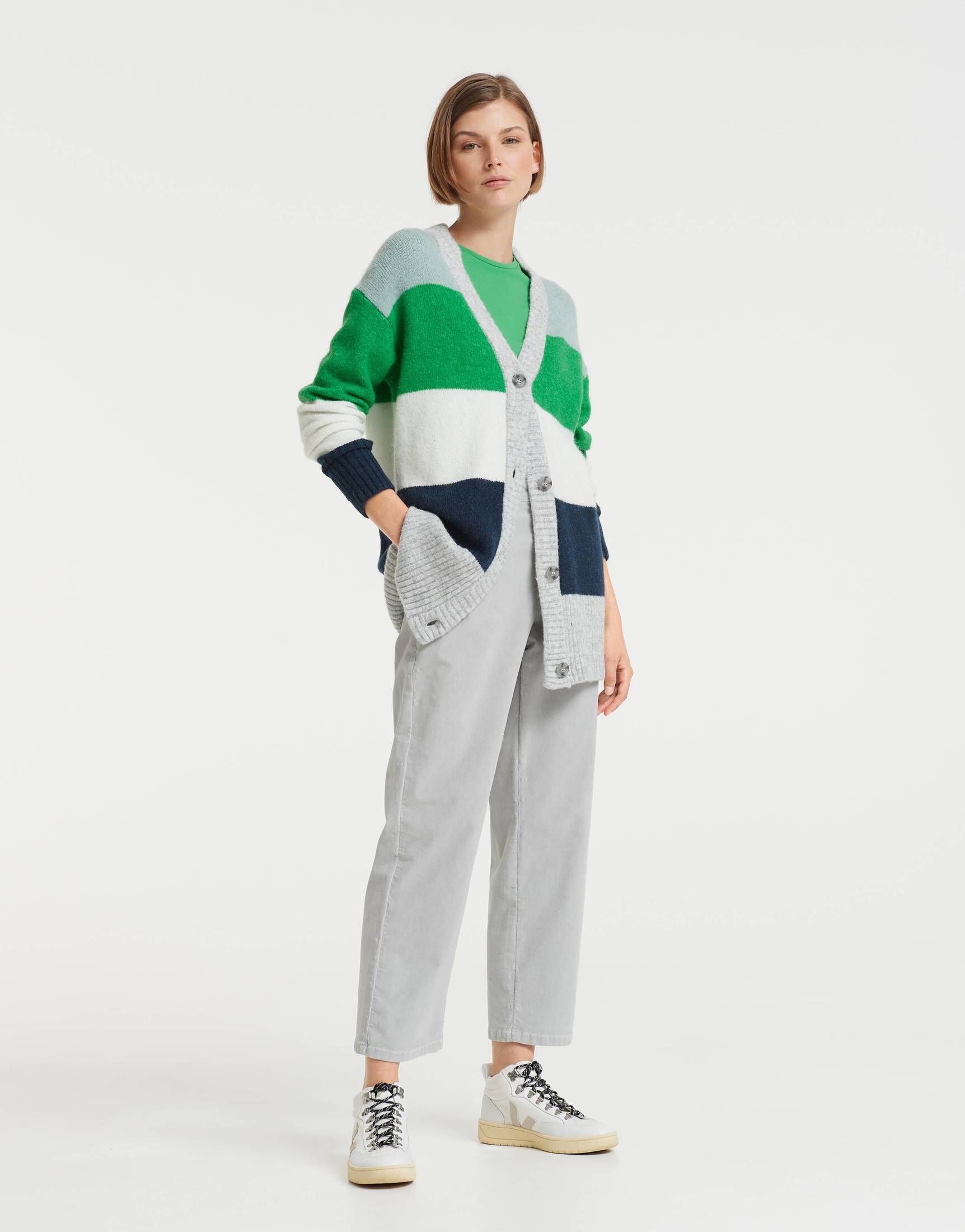 OPUS Damen Strickjacke - Flauschiger Cardigan Mit Boxy Silhouette