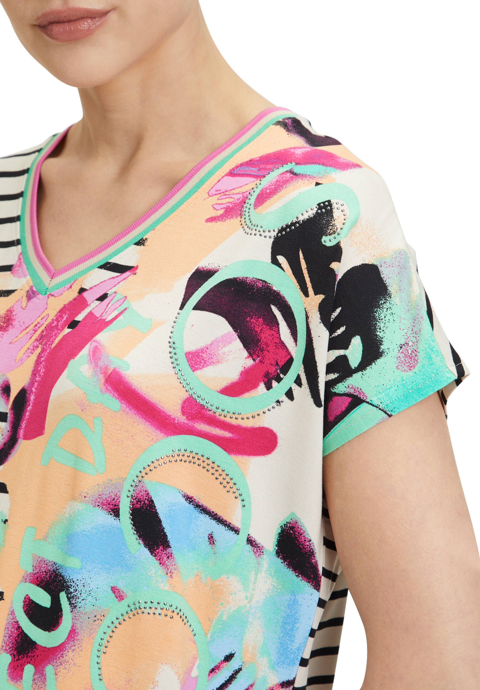 Betty Barclay Damen Casual-Shirt – Mit Animal-Print, Glitzersteinen & Gummizug Für Modernen Look