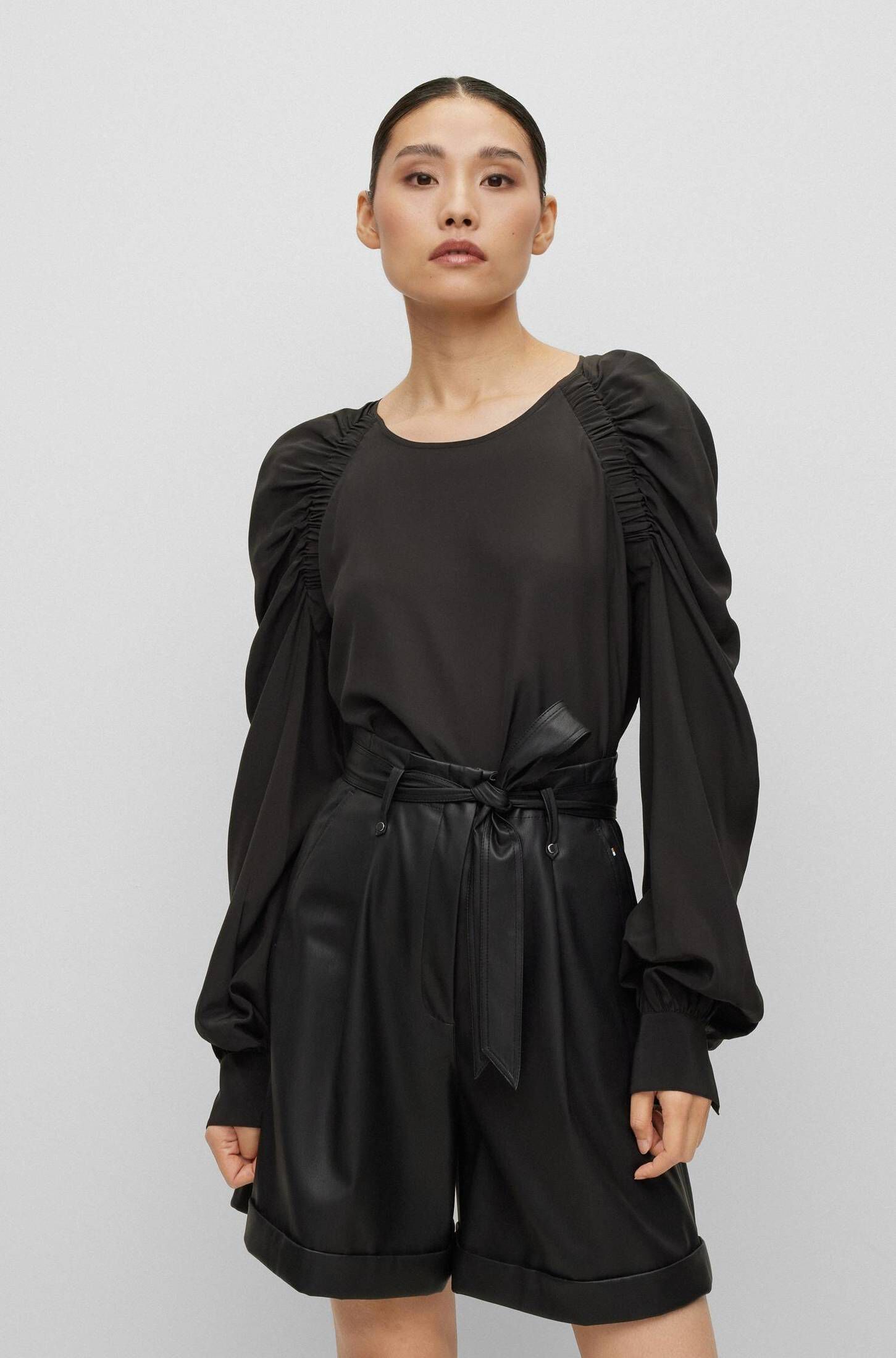 Zeagoo 2er Pack Damen Satin Top - V-Ausschnitt Basic Tops