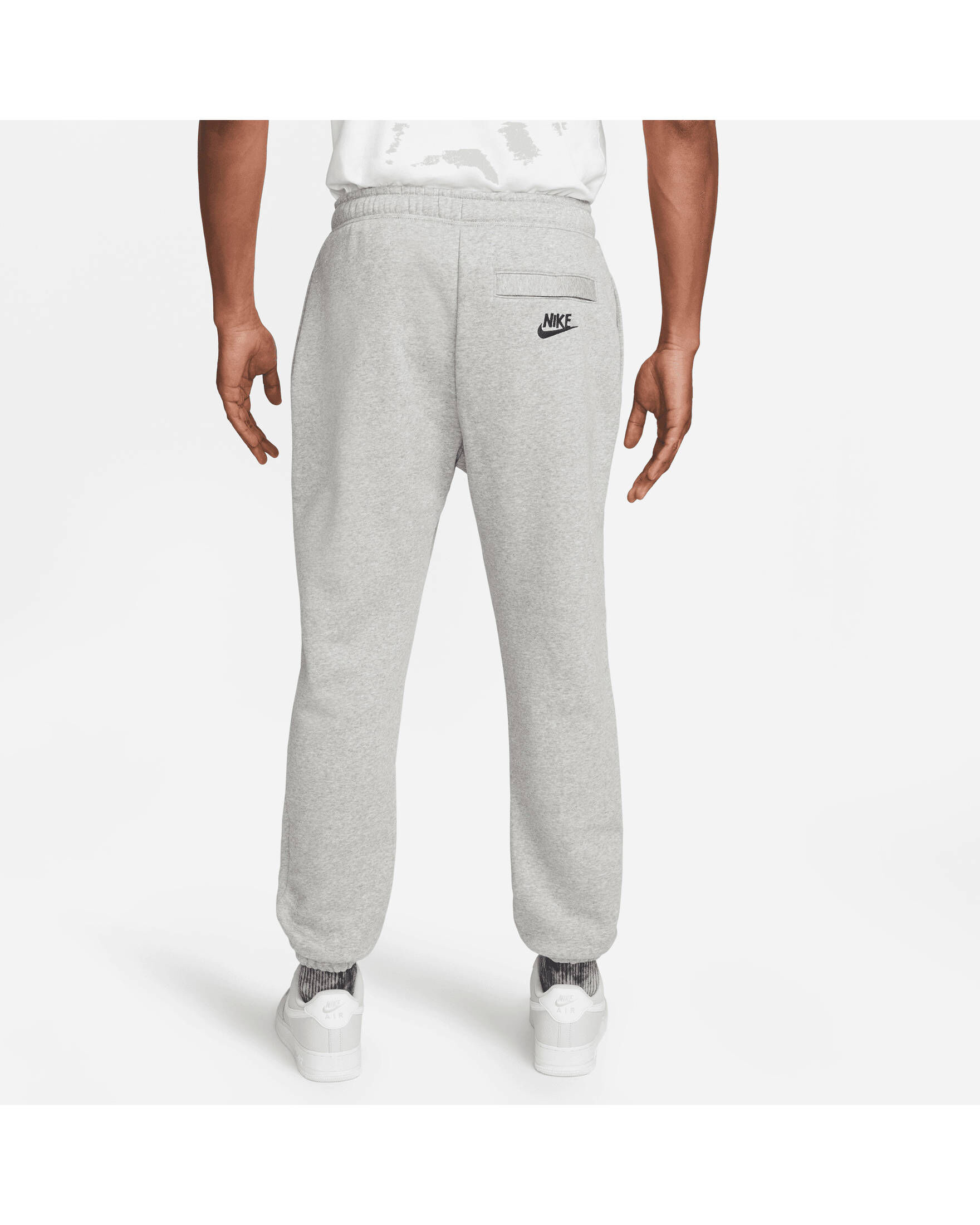Nike Sportswear Herren Jogginghose Standard Fit kaufen engelhorn