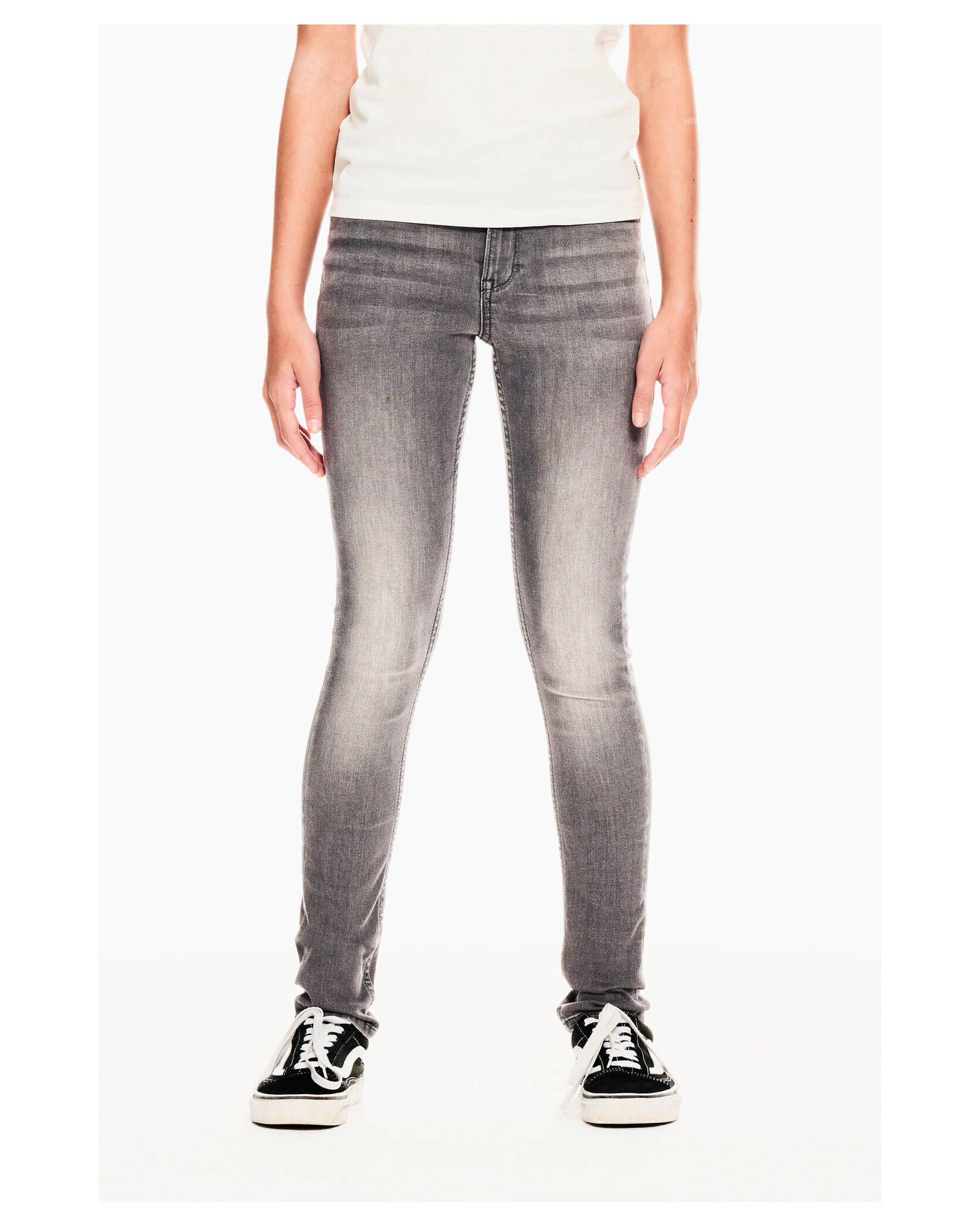 GARCIA Mädchen Jeanshose ‚510 Sara Superslim‘ – Schwarze Stone-Wash-Denim, Extra Schmale Passform, Verstellbarer Bund