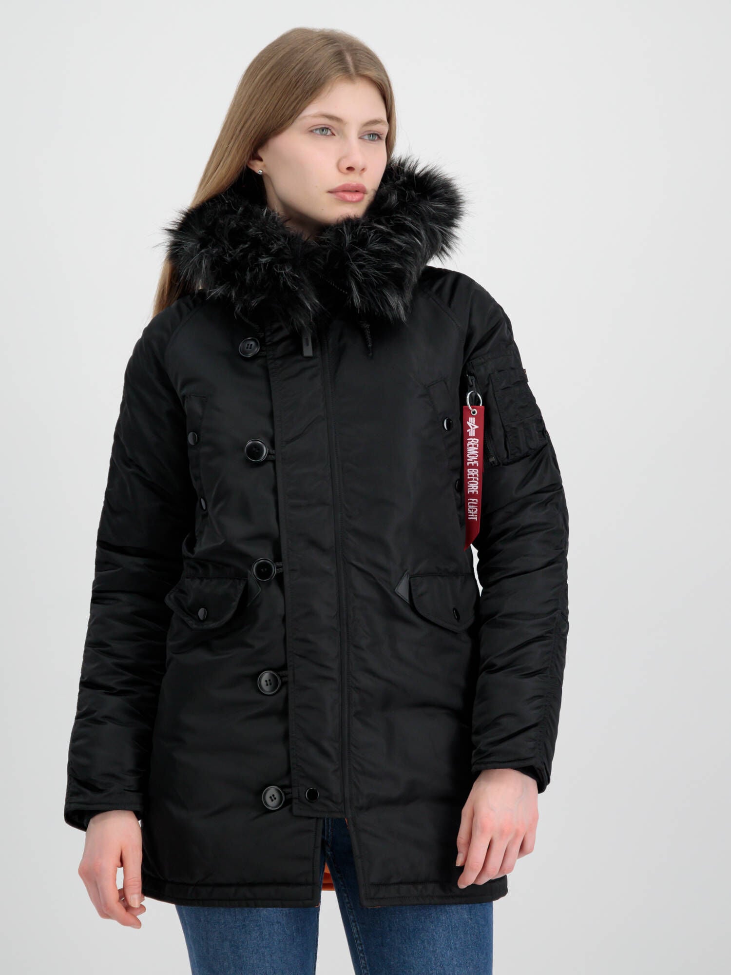 Spannende Alpha Industries Damen Winterjacke Ebenbild