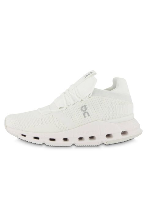 On Damen Sneaker CLOUDNOVA UNDYED-WHITE