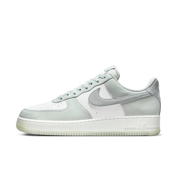 Nike Herren Sneaker AIR FORCE 1 07 aus Leder