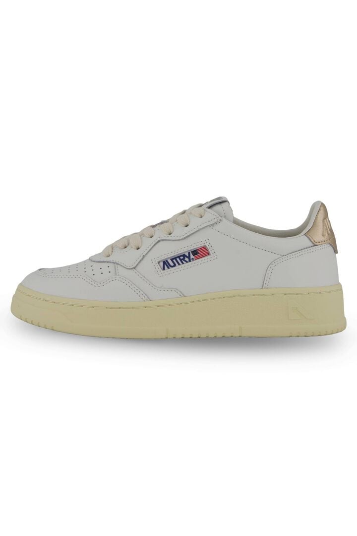 Autry Damen Sneaker MEDALIST aus Leder mit goldfarbener Hinterkappe