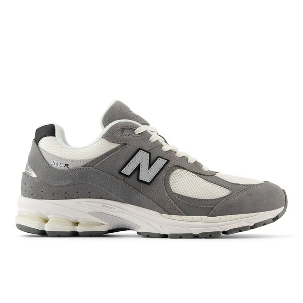 New Balance Herren Sneaker M2002RV1