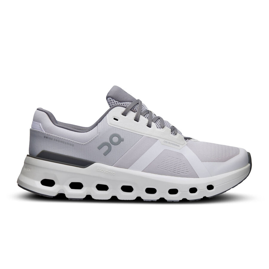 On Herren Frost | White Laufschuhe Cloudrunner 2, Gr. 44,5Eu