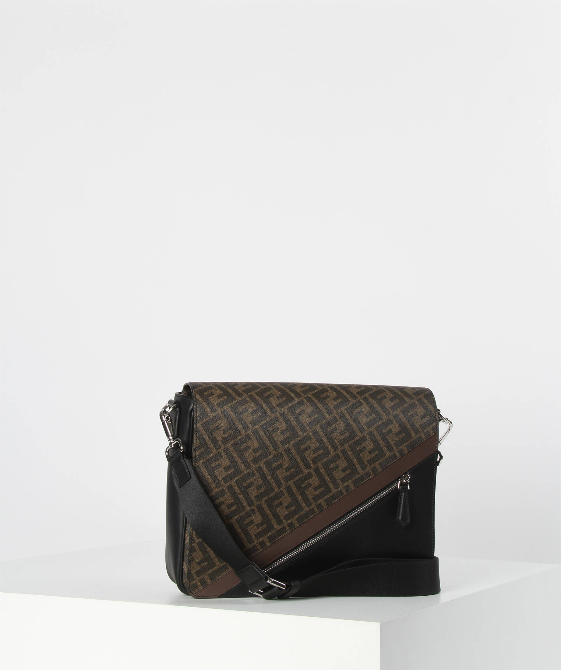 fendi laptoptasche